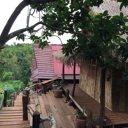 Tree Lodge Сенмонором Екстер'єр фото